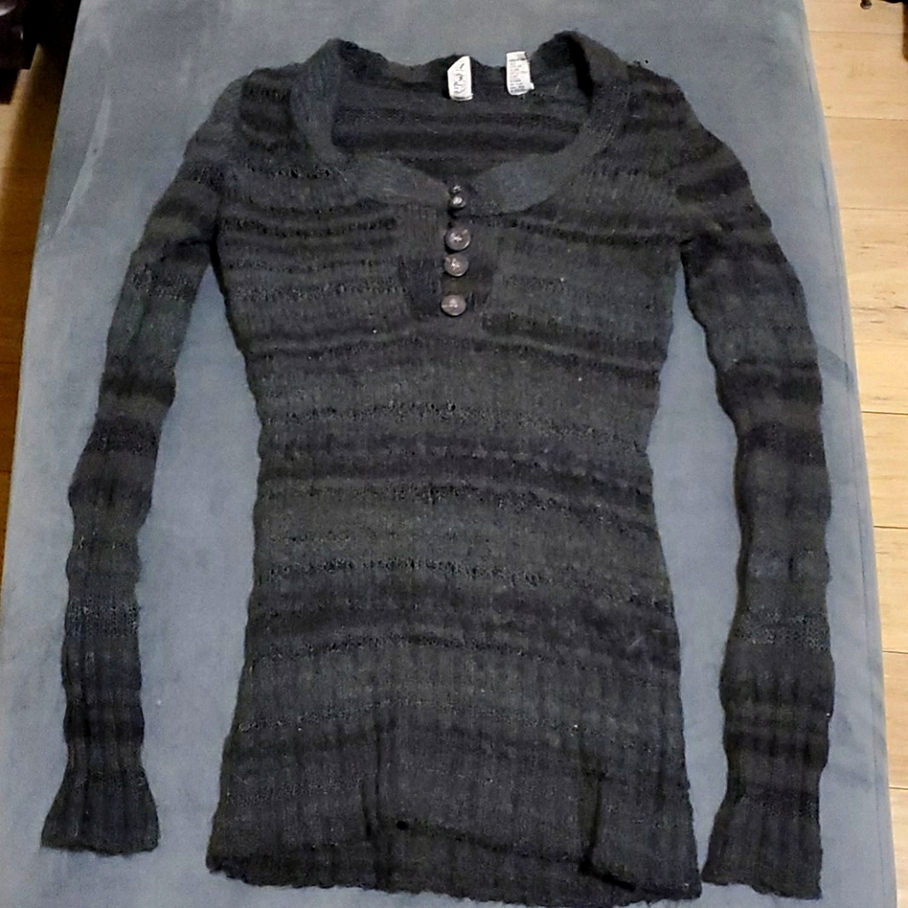 BKE sweater